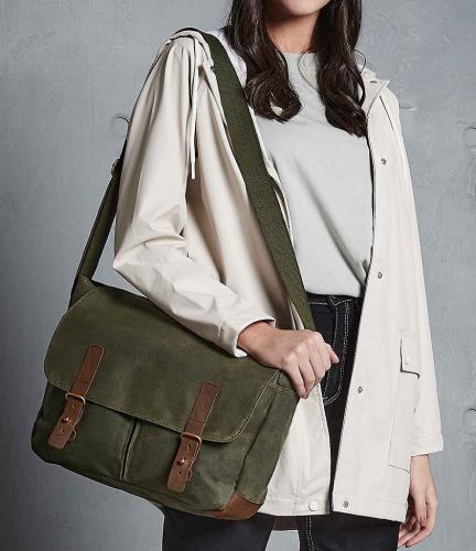 Quadra Heritage Waxed Canvas Messenger - OLI - ONE